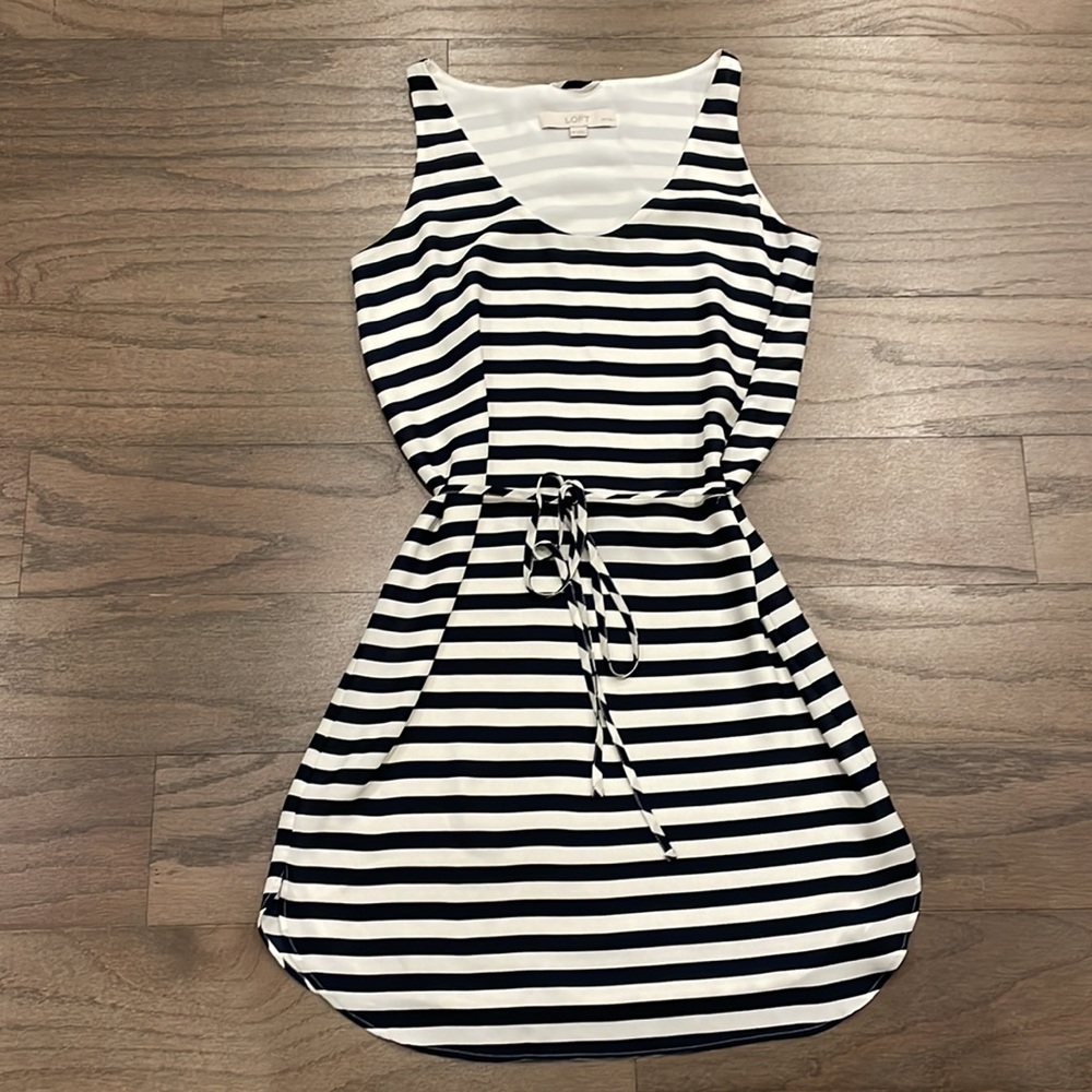 🎉 LOFT Petite Navy and White Striped Tie Tank Dress - Size XSP